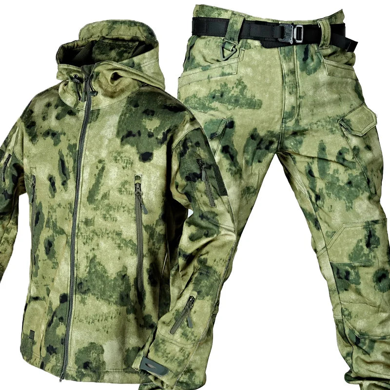 2026 Shark Skin Soft Shell Autumn and Winter Plush Thickened Mountaineering Tactics Training Breathable Waterproof Charge Suit