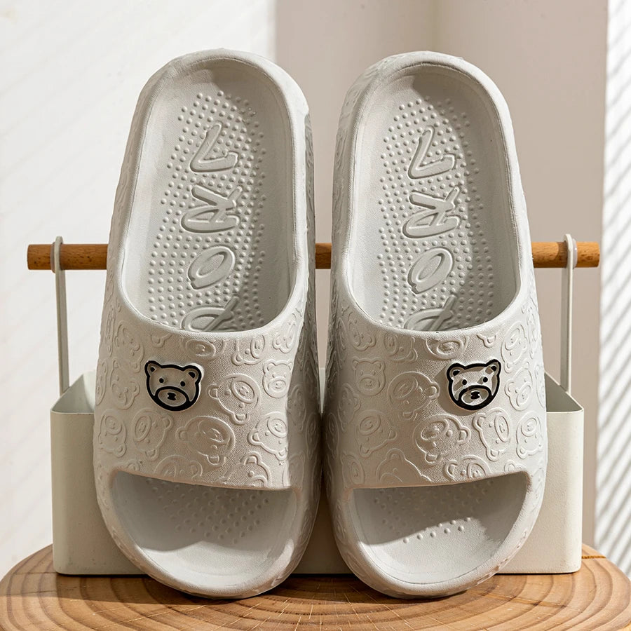 Summer Fashion Men's Slippers Printting Little Bear Sandals Indoor Bathroom Non-slip Soft Women Dormitory Casual Shoes Couple