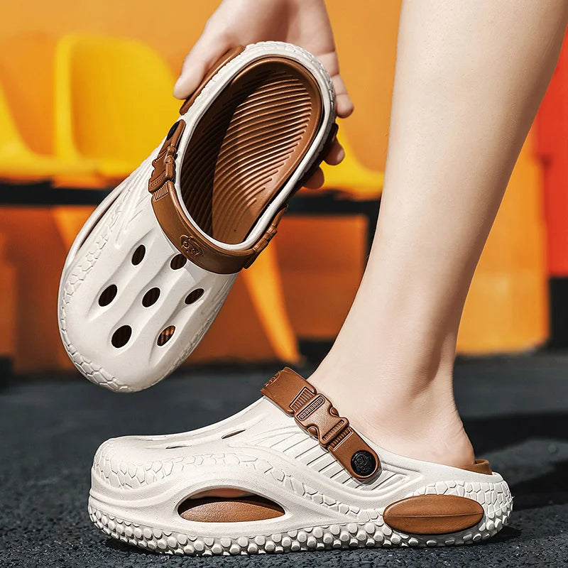 New Summer Men's Slippers EVA Hole Mens Mules Non-Slip Slippers Thick Soft Platform Slide Fashion Comfortable Men's Sandals Shoe