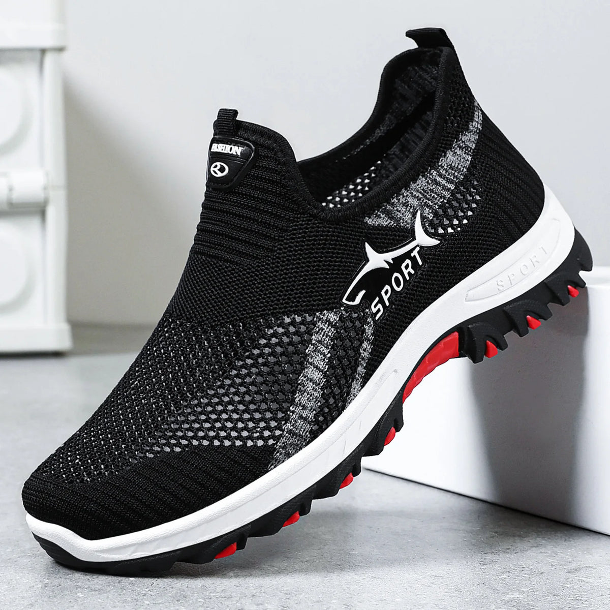 Men's Casual Shoes, Soft-Soled, Breathable Mesh Upper, Sports Shoes, Comfortable and Breathable Running Shoes