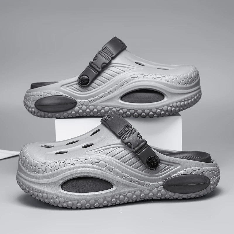 New Summer Men's Slippers EVA Hole Mens Mules Non-Slip Slippers Thick Soft Platform Slide Fashion Comfortable Men's Sandals Shoe