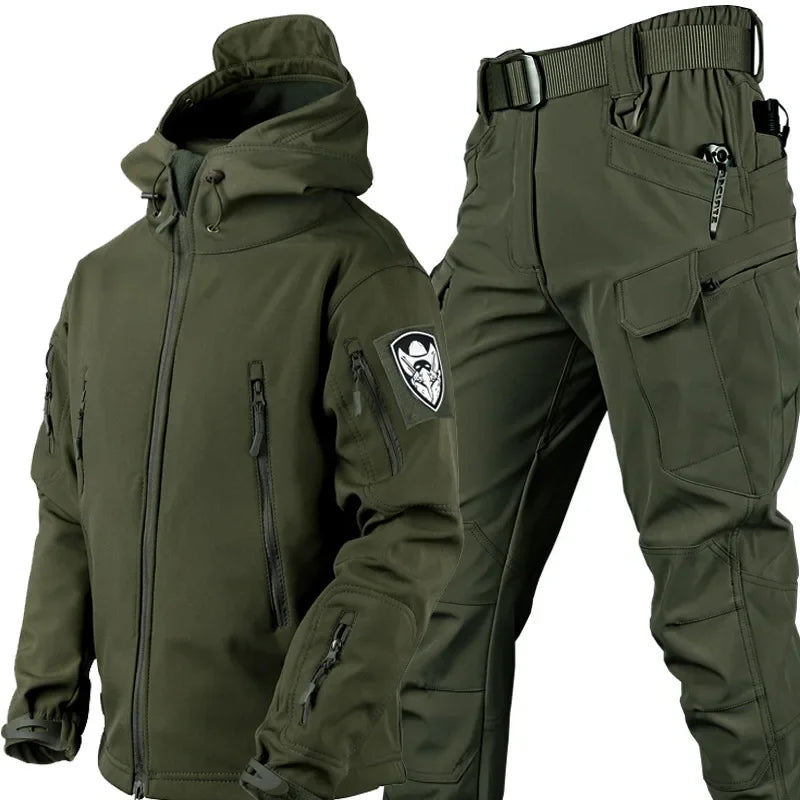 2026 Shark Skin Soft Shell Autumn and Winter Plush Thickened Mountaineering Tactics Training Breathable Waterproof Charge Suit