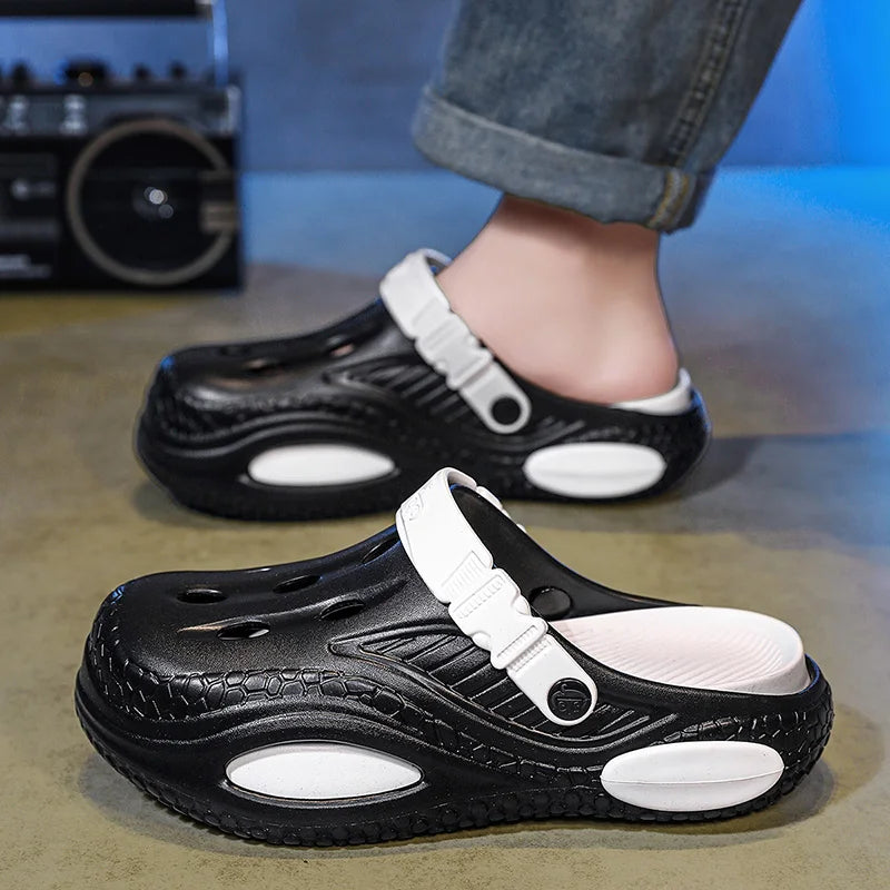 New Summer Men's Slippers EVA Hole Mens Mules Non-Slip Slippers Thick Soft Platform Slide Fashion Comfortable Men's Sandals Shoe